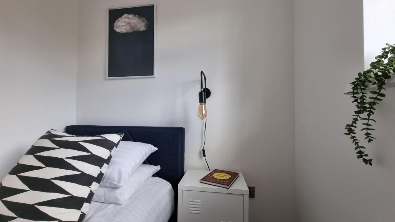 Haxby House By Switchback Stays Кардиф Екстериор снимка